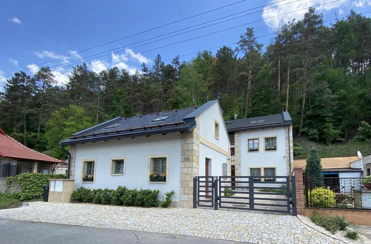 Penzion Stodola Bela pod Bezdezem Bagian luar foto